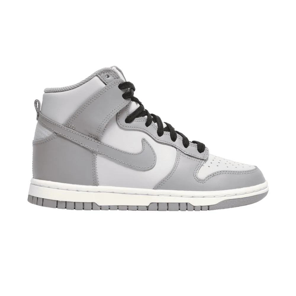 Nike Wmns Dunk High Aged Grey
