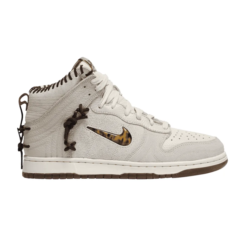 Bodega x Nike Dunk High Friends & Family