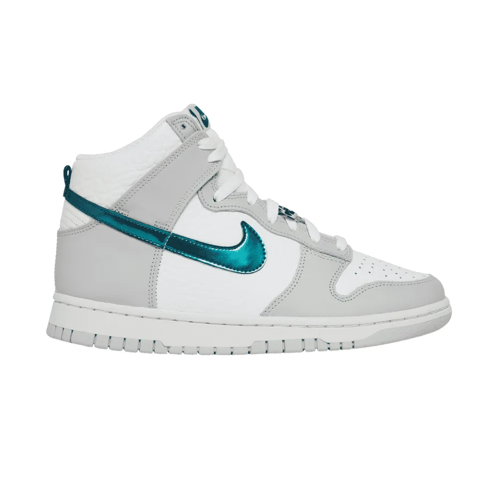 Nike Wmns Dunk High FLS