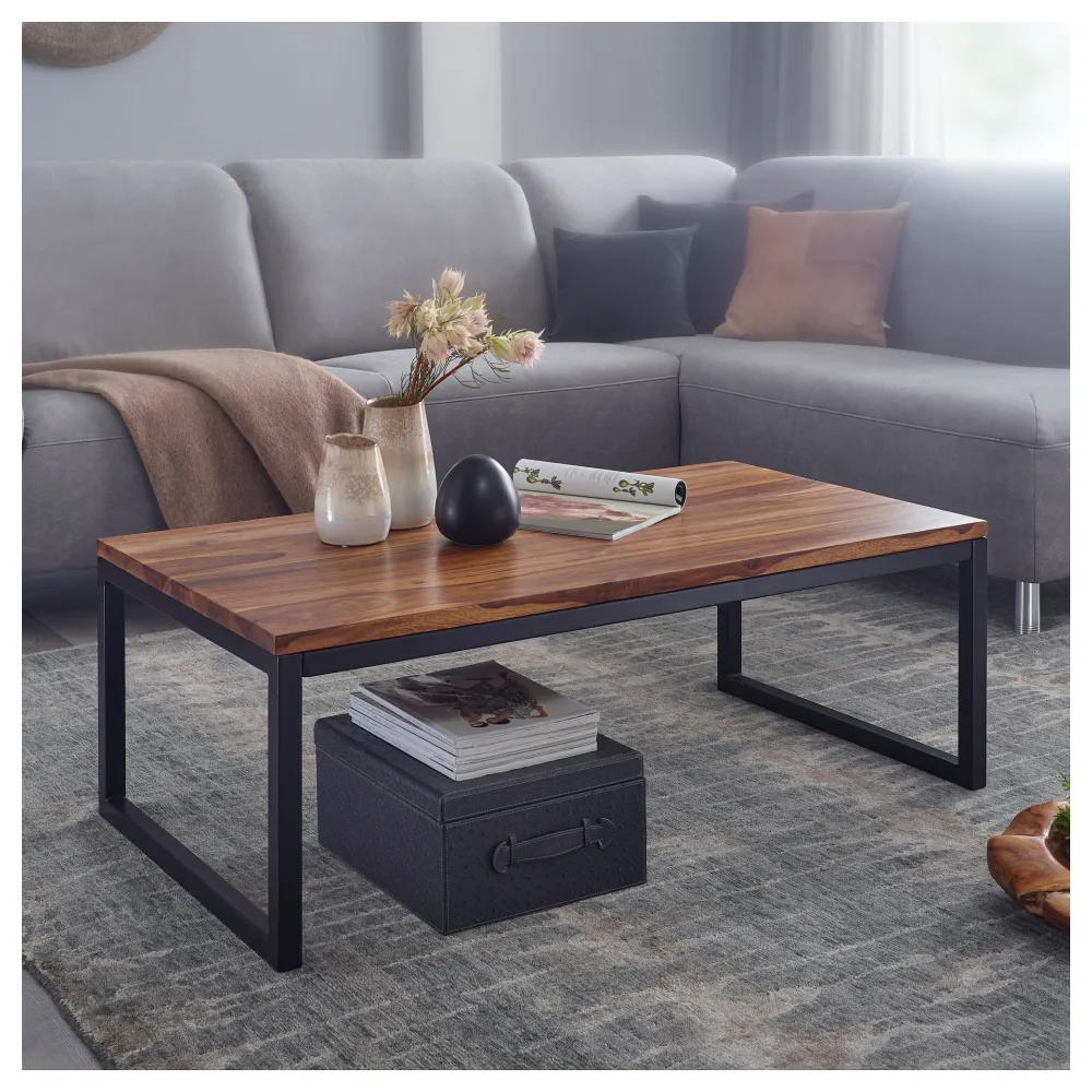 FineBuy Couchtisch Sheesham Massivholz 110 cm · Rechteckiger Wohnzimmertisch im Industrial Design mit Metall Kufenbeinen · Handgefertigt & stabil