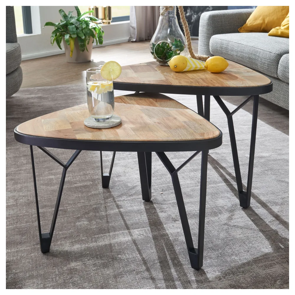FineBuy Design Couchtisch 2er Set Mango / Akazie Massivholz Satztisch Dreieckig, Wohnzimmertisch Braun mit Metallbeine, Tischset 2-teilig Satztisch Holz / Metall Schwarz