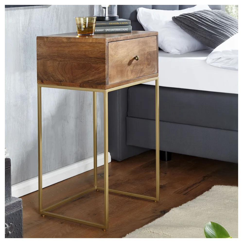 FineBuy Nachttisch aus Mango Massivholz mit goldfarbenem Metallgestell und Schublade – Nachtkonsole im Natur Design ideal für Boxspringbett, Nachtkommode mit Stauraum – Nachtkästchen 40x75,5x35 cm