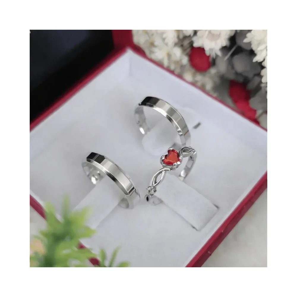 Conjunto Alianças em prata Mod.R5 Italiana 4mm + Anel Love
