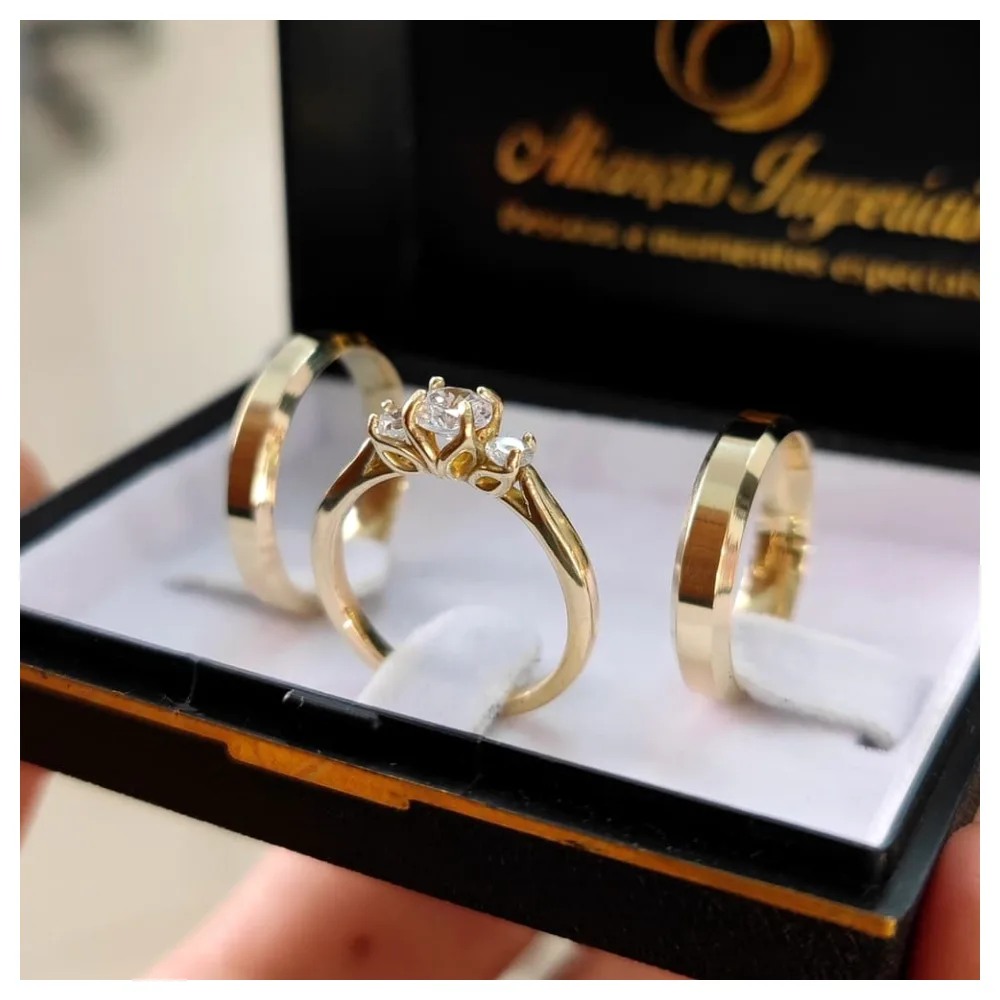 Conjunto Alianças Mod. Italiana 4mm + Anel Eiffel