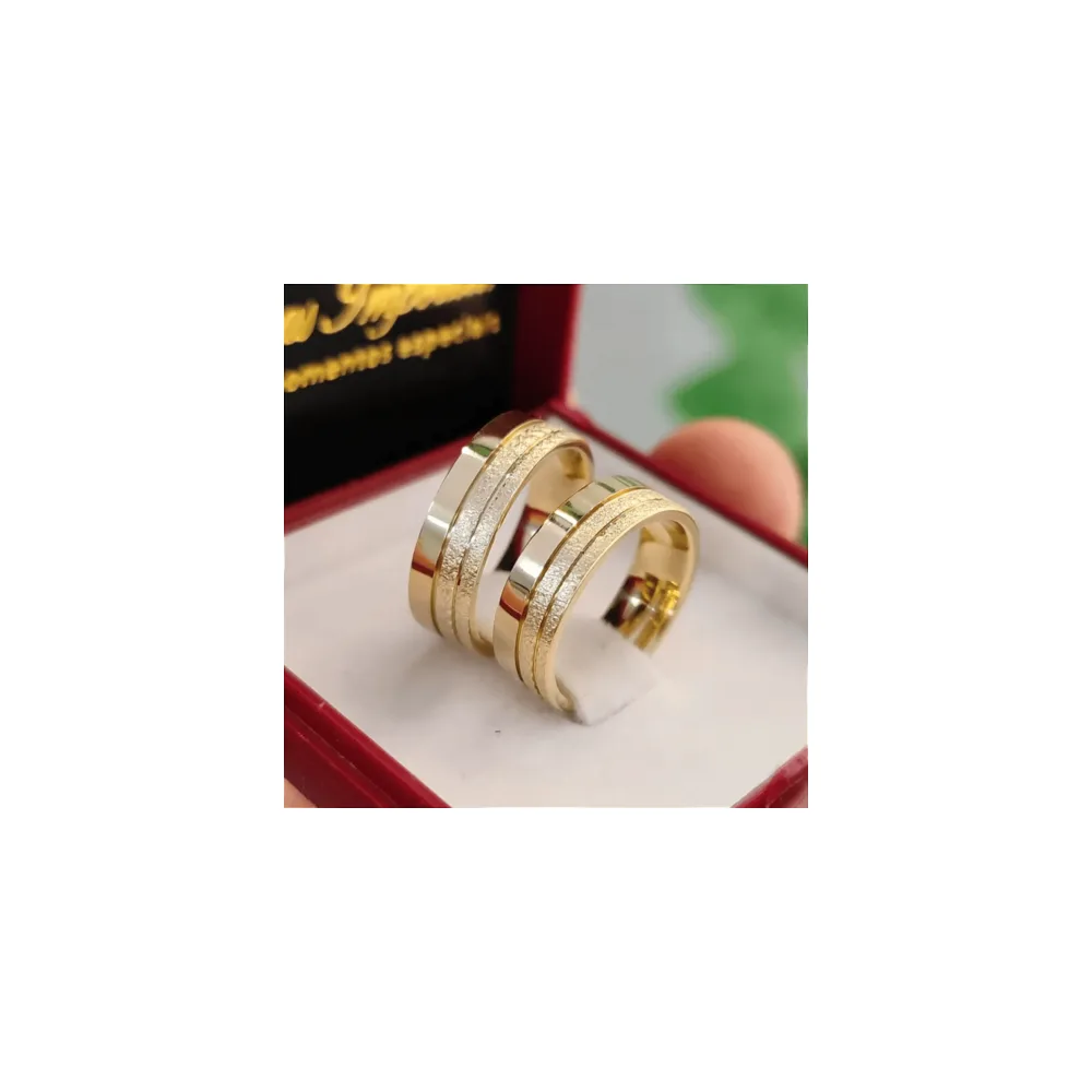 Par Alianças de Moedas Antigas Trabalhadas 6mm Mod. R2 com Granitado