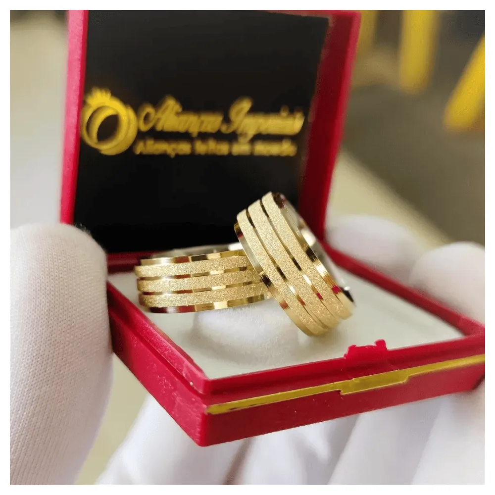Par Alianças Trabalhadas 8mm Diamantadas com frisos