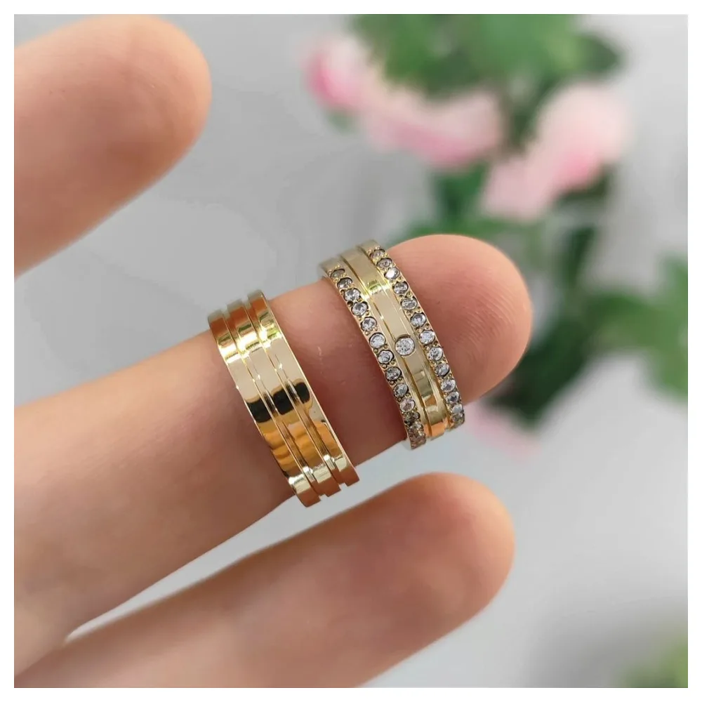 Par de alianças 6mm mod. Orion com 25 zircônias