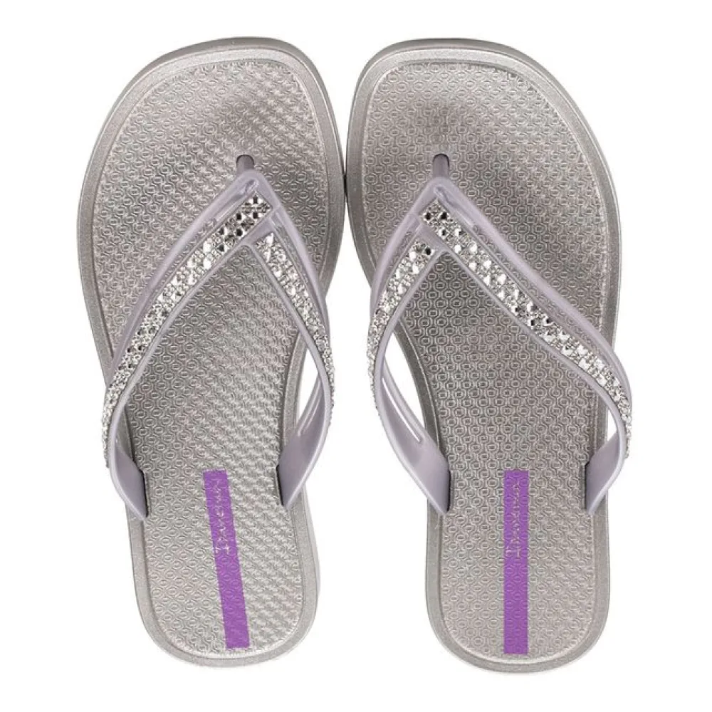 Chinelo Feminino Cristal Ipanema 27267 PRATA 33/34
