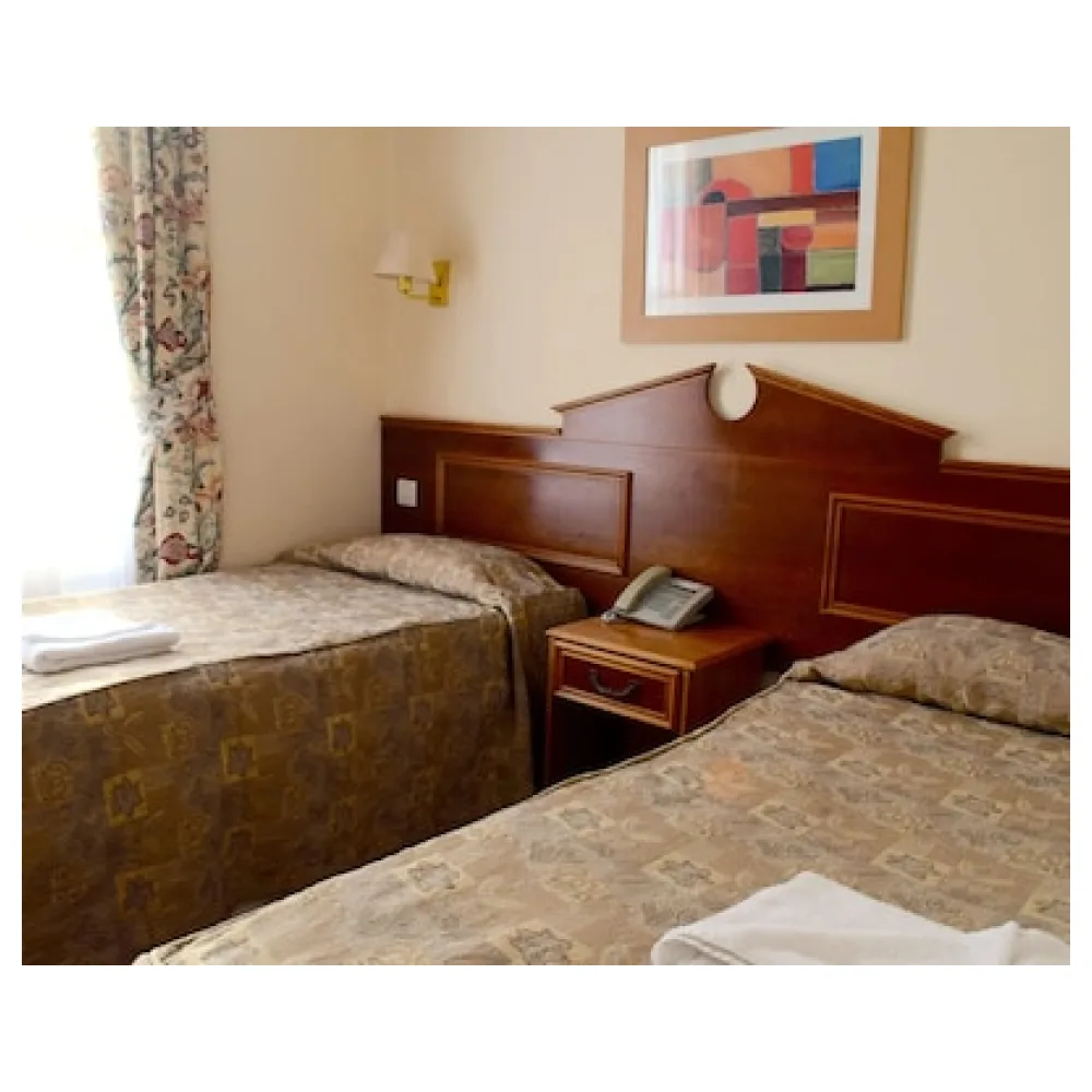 Pembridge Palace Hotel