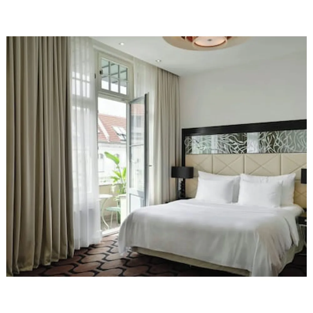 Roomers Berlin Steinplatz Autograph Collection