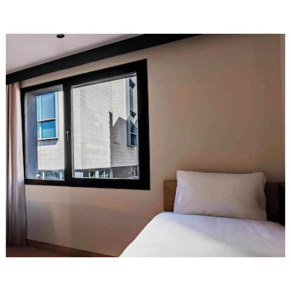 easyHotel Valencia Ciutat Vella
