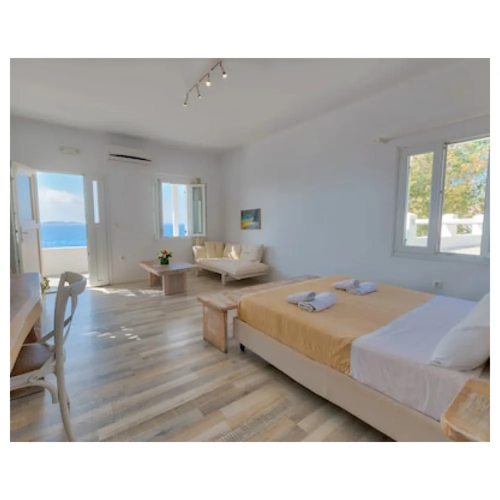 With-inn Mykonos Suites