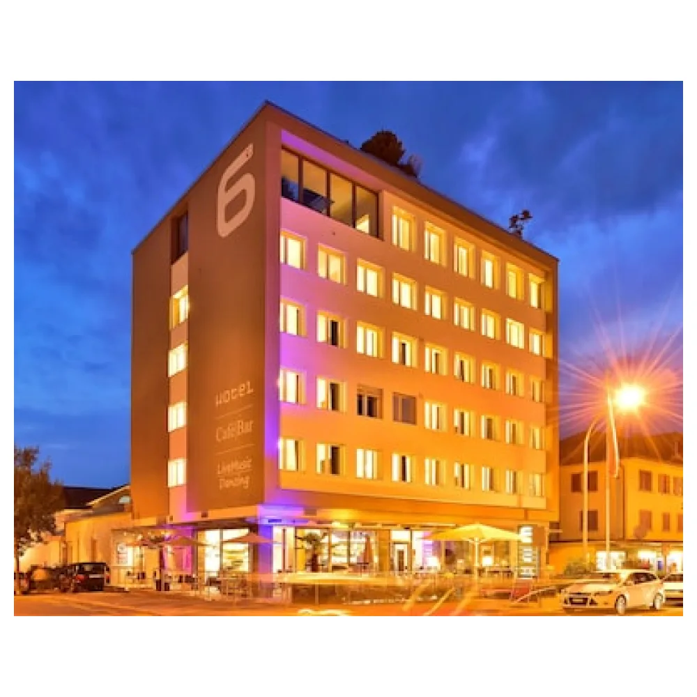 Hotel SiX