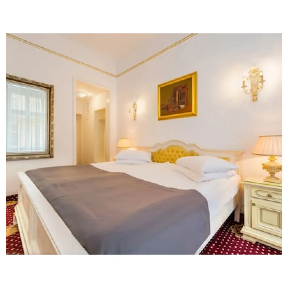 Hotel Imparatul Romanilor