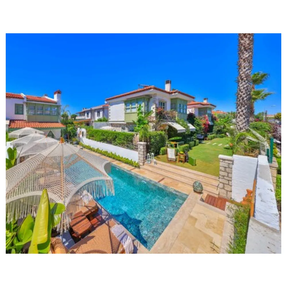 Palas Alaçatı - Adult Only
