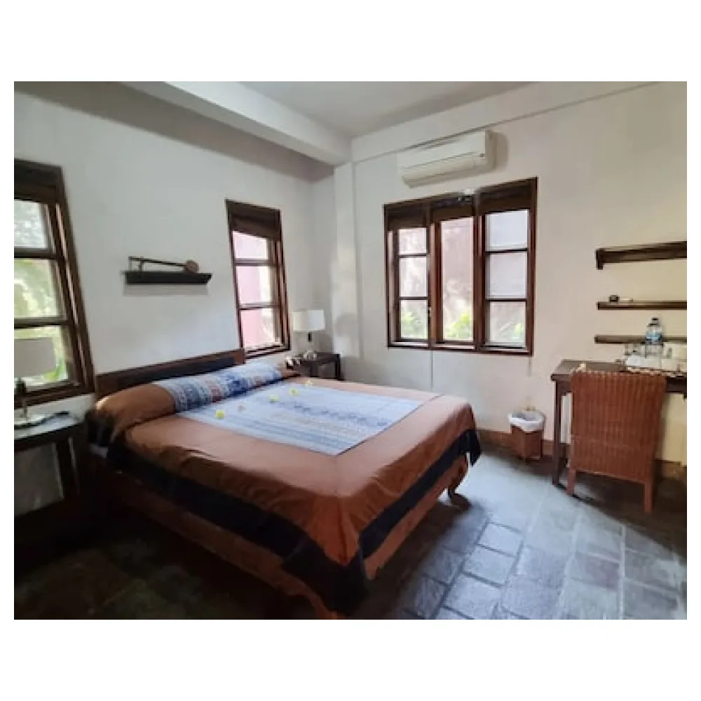 Flash Back Bungalow