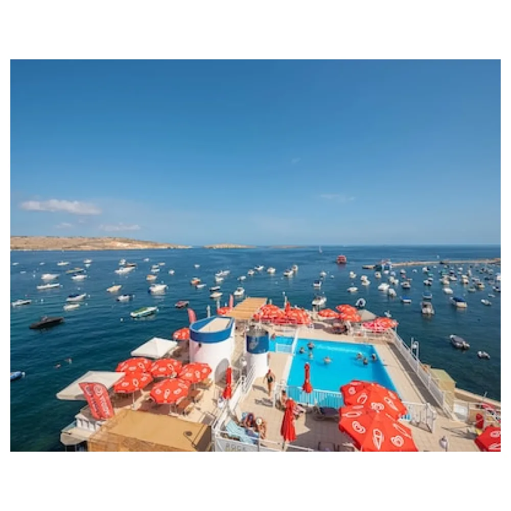 Gillieru Harbour Hotel