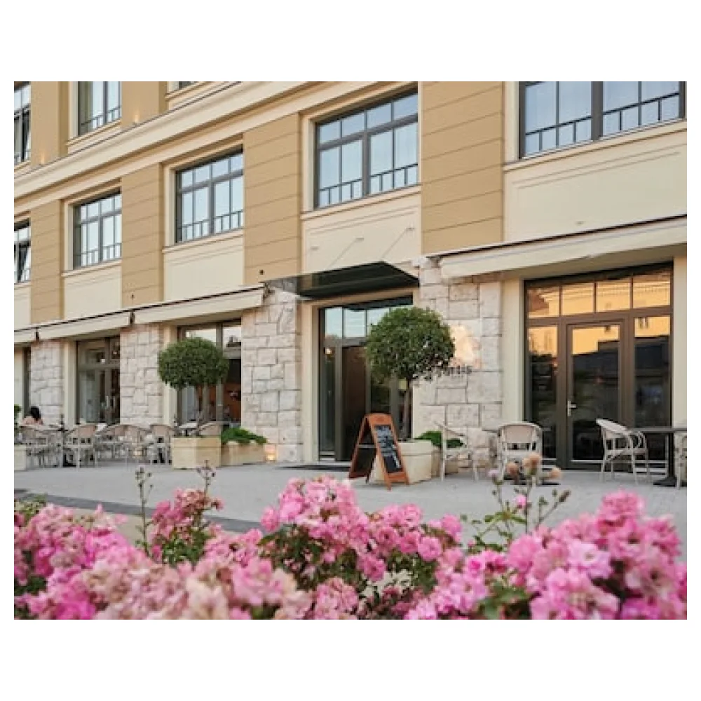 Artis Boutique Hotel