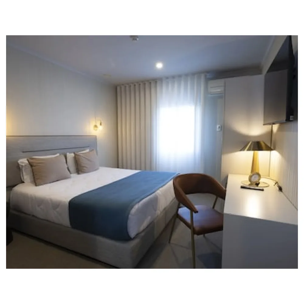 Hotel America