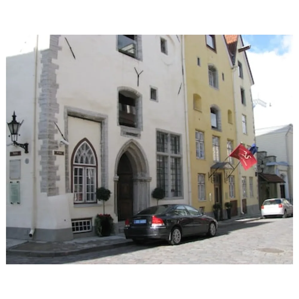The Three Sisters Hotel