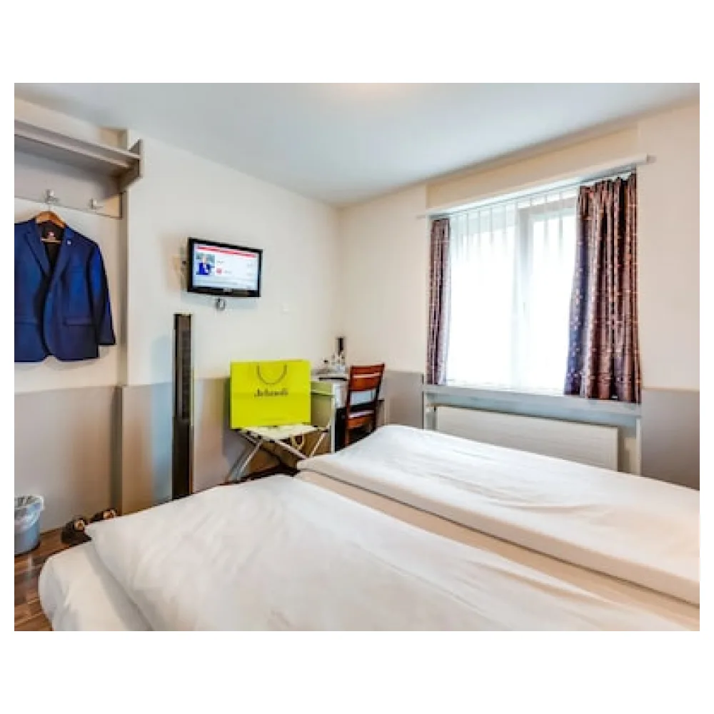 Alexander Guesthouse