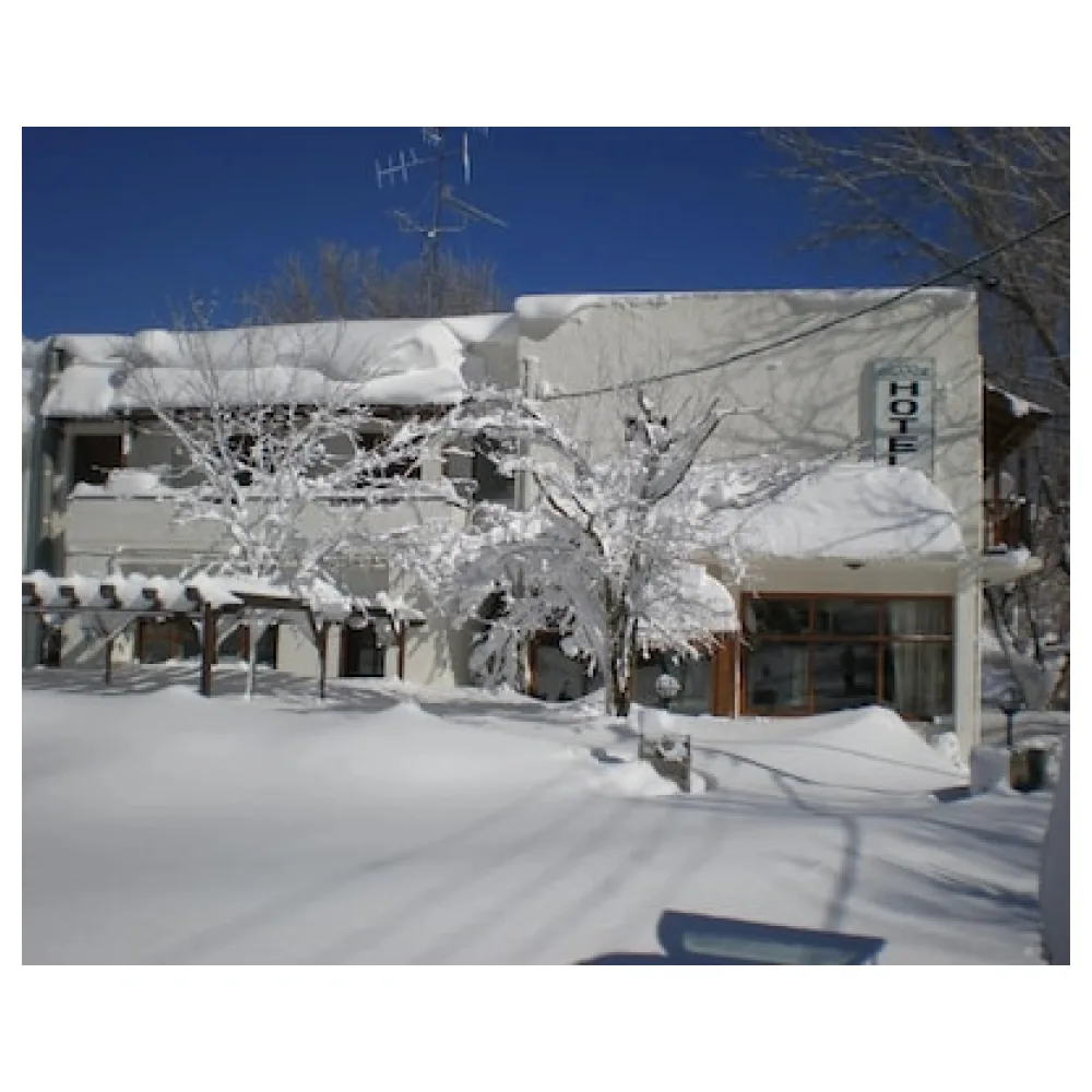 Neos Omalos Hotel