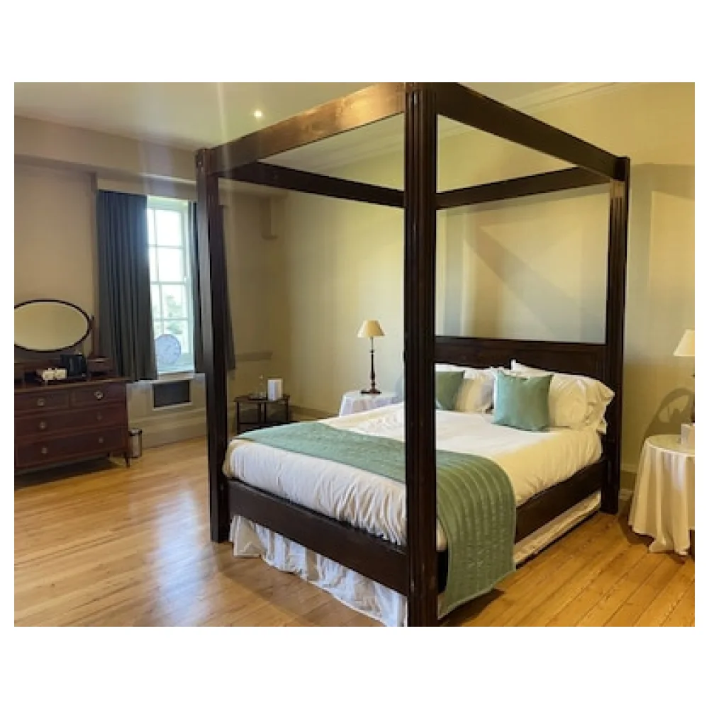 Holbrook Manor & Spa
