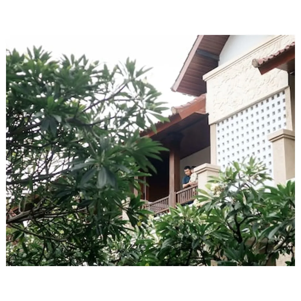 Fourteen Roses Beach Hotel