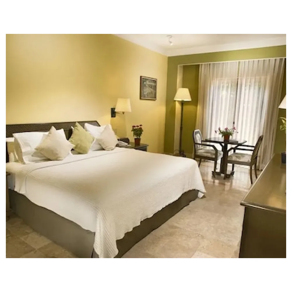 Los Itzaes Hotel