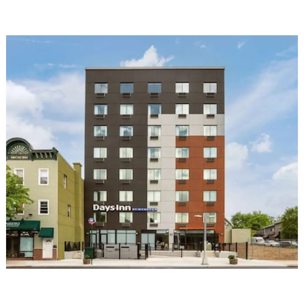 Days Inn by Wyndham Staten Island