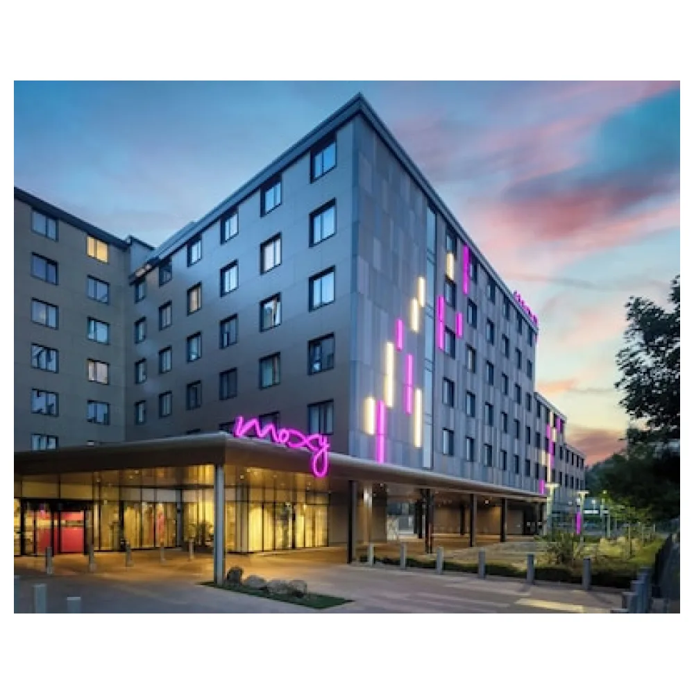 Moxy London Heathrow Airport