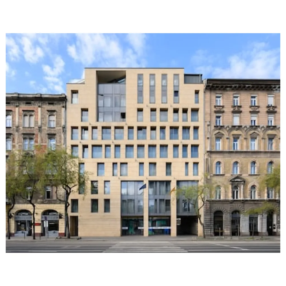 AKEAH Verdi Budapest