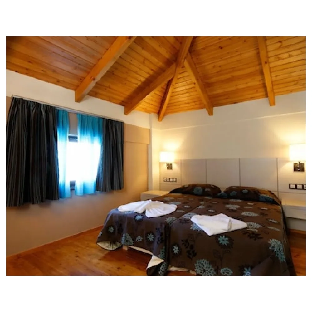 Theros Hotel