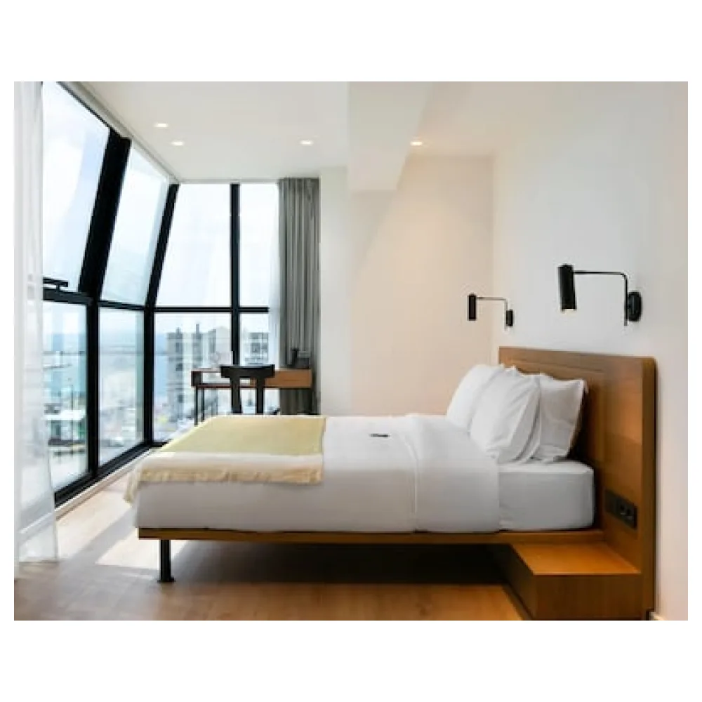 Noa Hotel