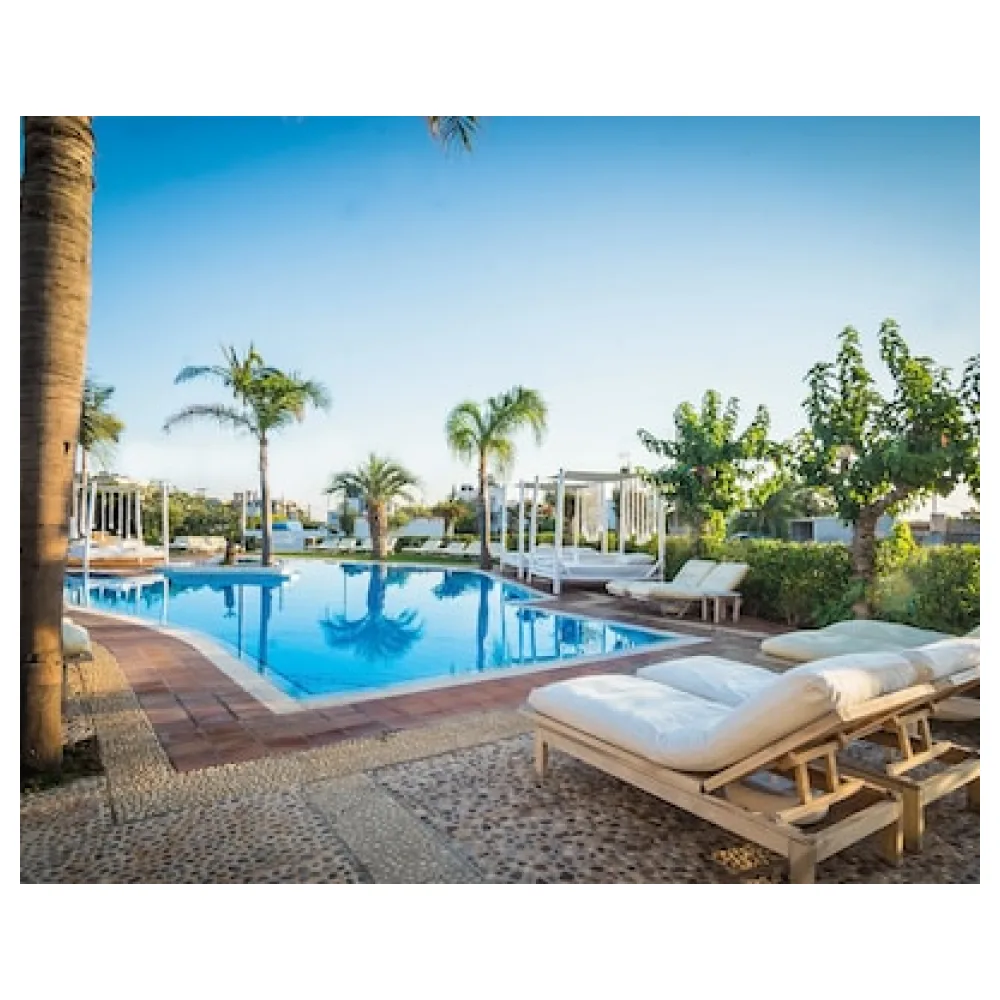 Parthenis Hotel & Suites