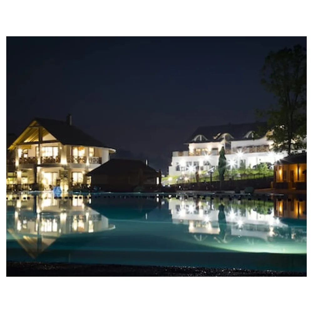 Molo Resort Hotel