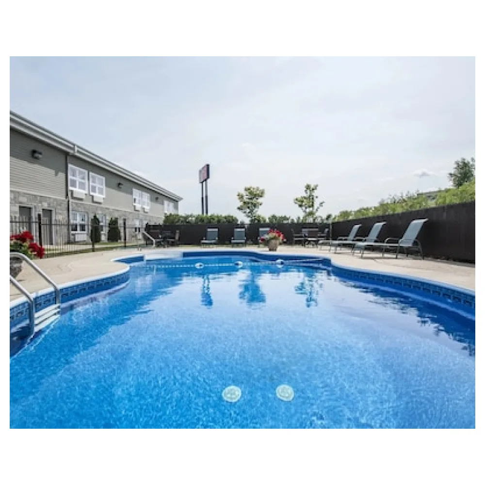 Econo Lodge Inn & Suites