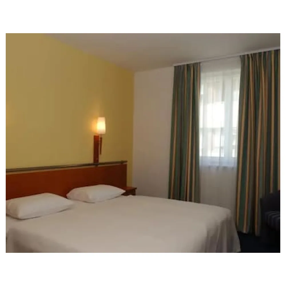 Hotel Veritas