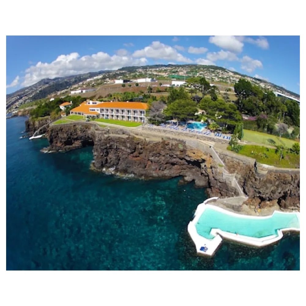 Albatroz Beach & Yacht Club