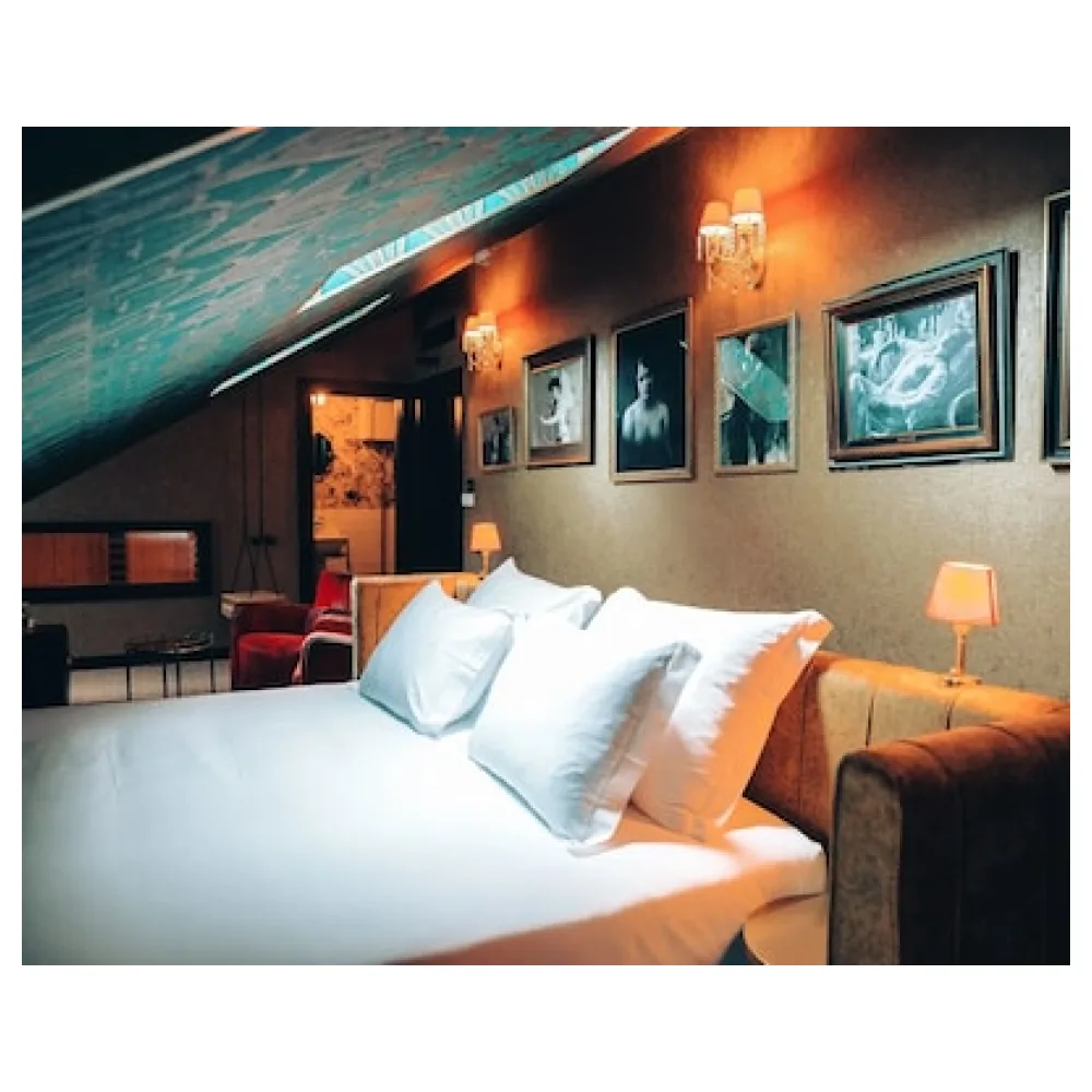 Pensão Amor Madam's Lodge