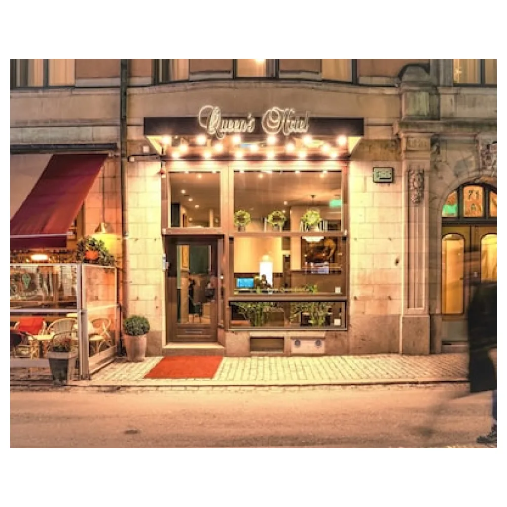 Queen's Hotel by First Hotels