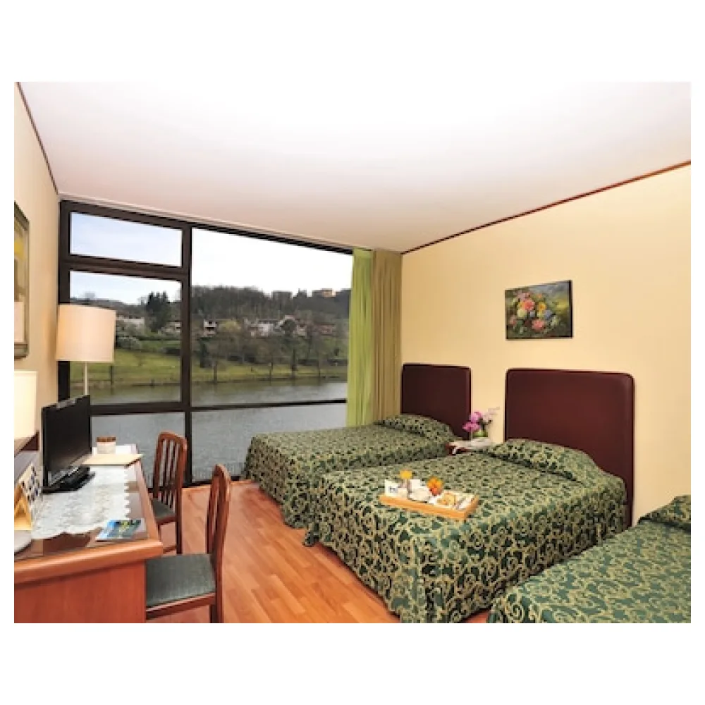 Hotel Lago Verde