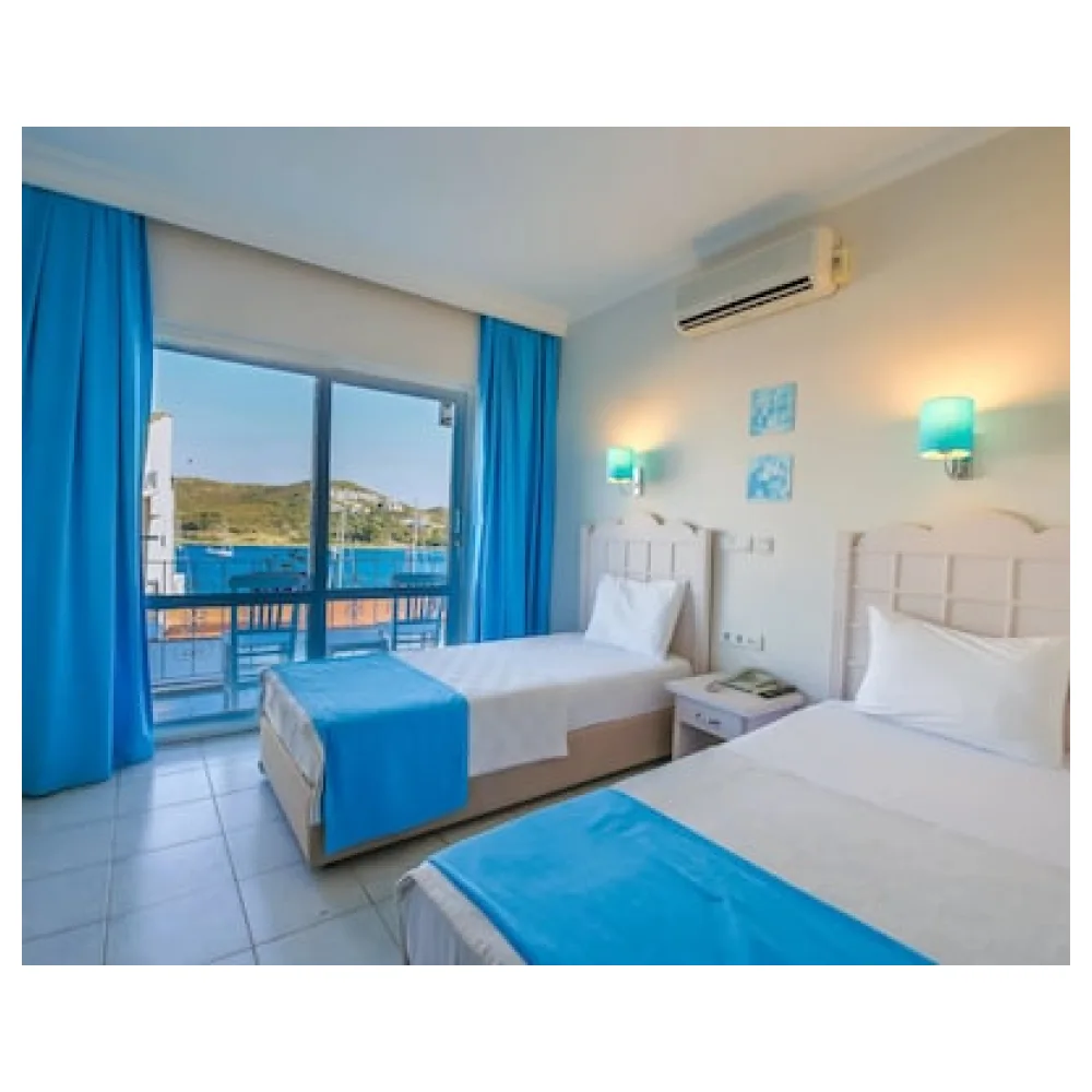 Bora Hotel