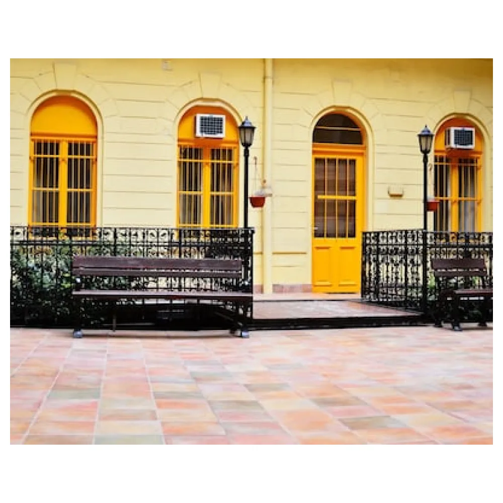 Centrooms House