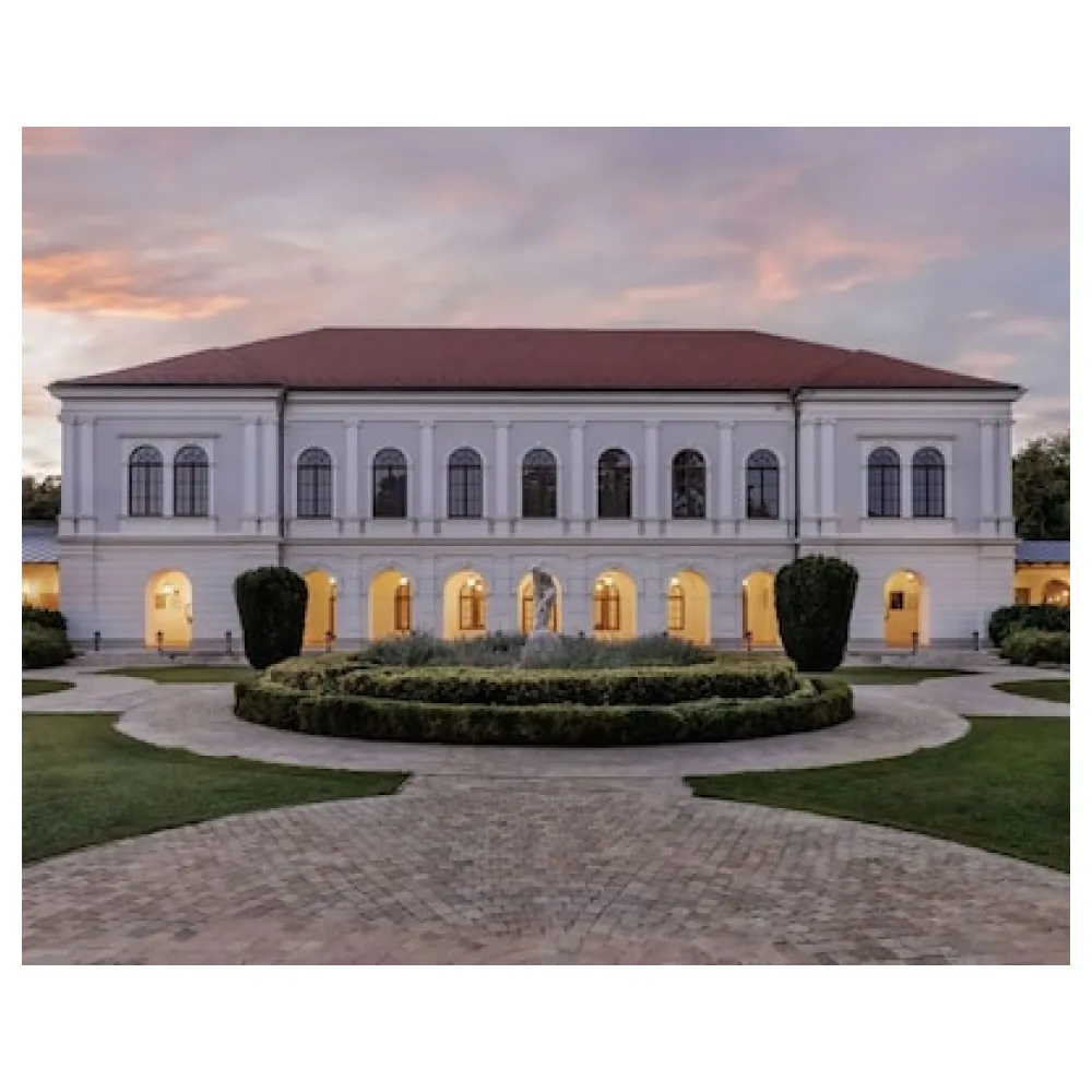 Anna Grand Hotel