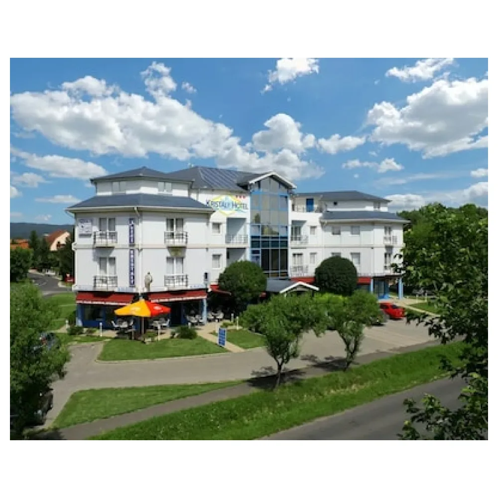 Kristály Hotel
