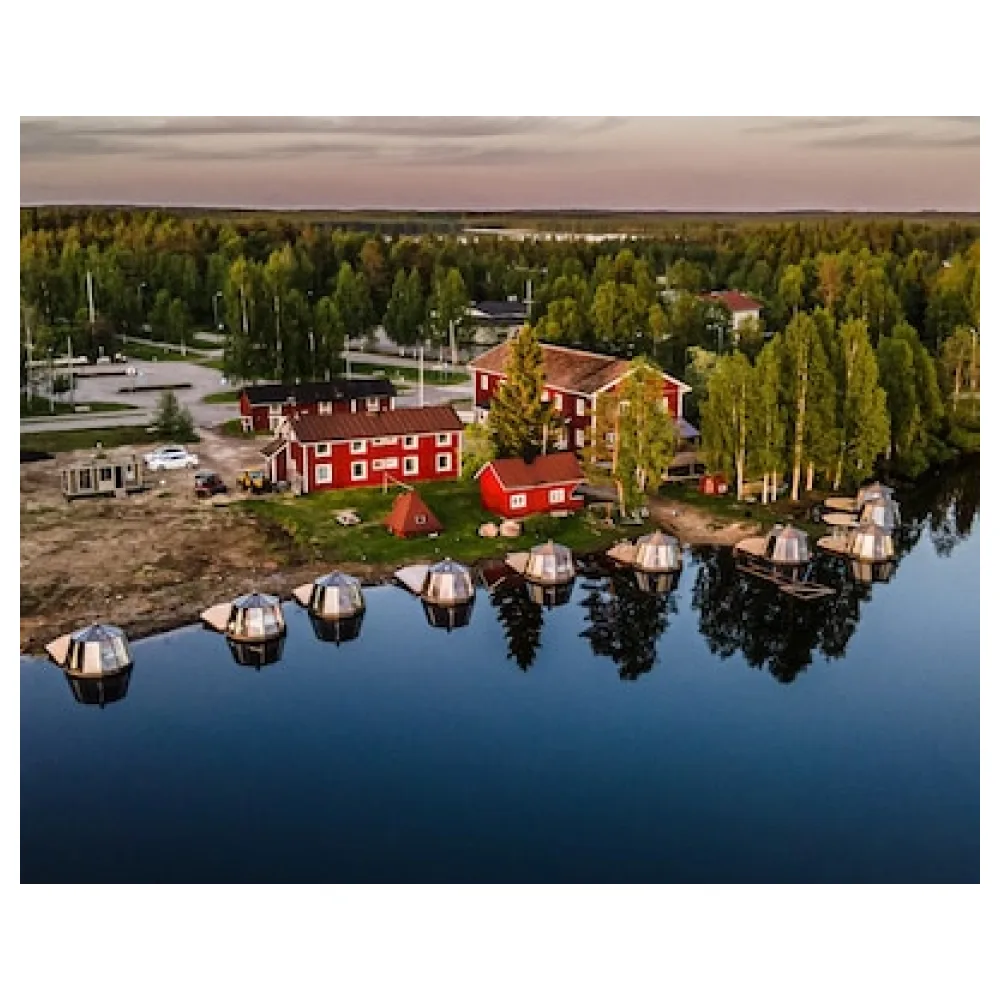 Arctic Guesthouse & Igloos