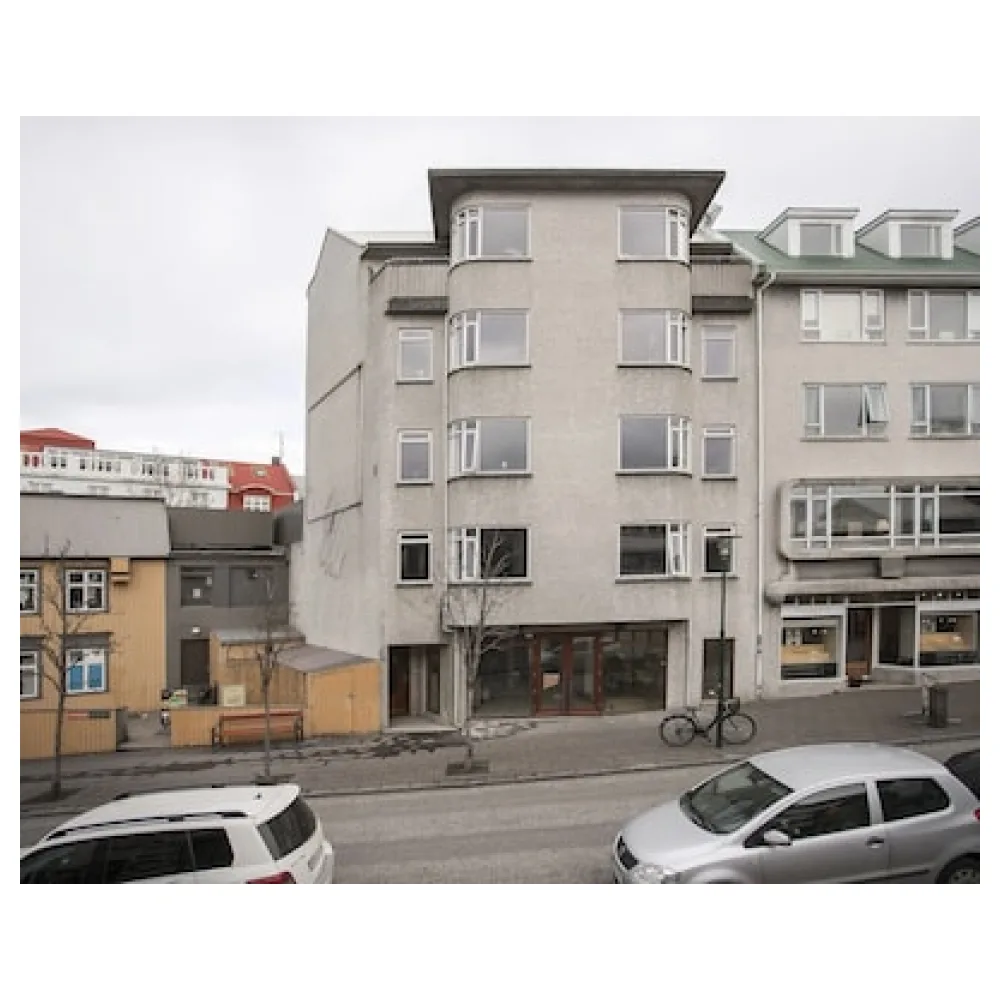 Ava Apartments