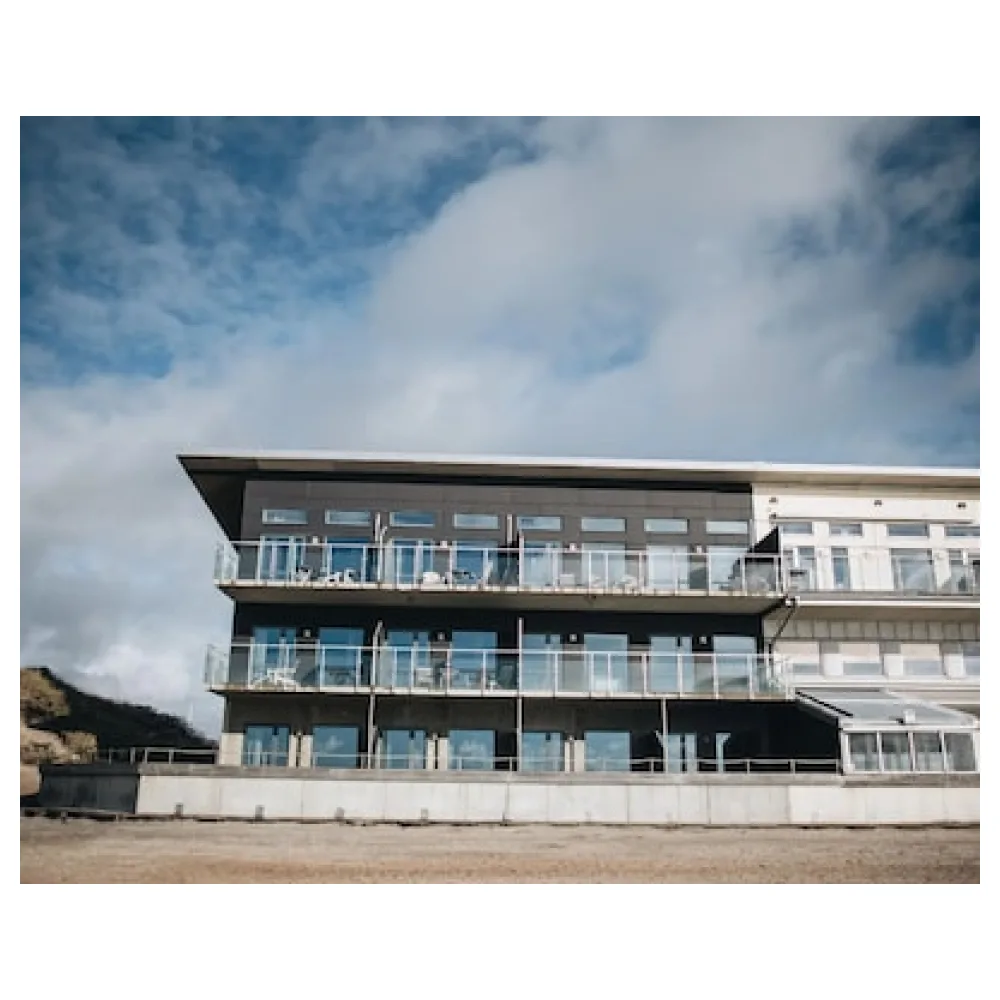 Ocean Hotel