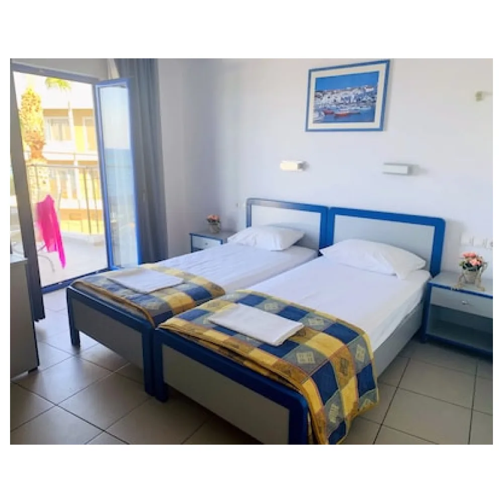 Kassavetis Center - Hotel Studios & Apartments